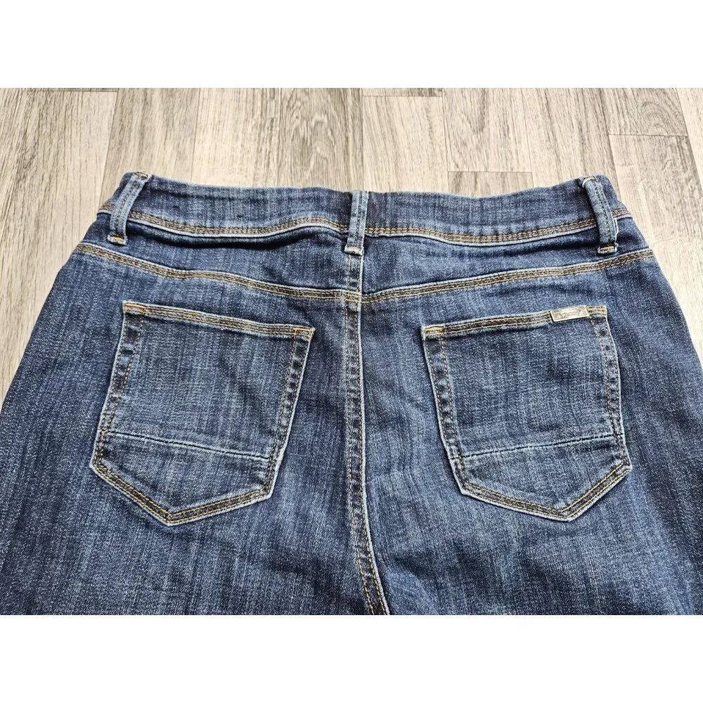 Chicos Jeans Womens 0 Blue So Slimming Girlfriend Crop Medium Wash Denim Zip Fly